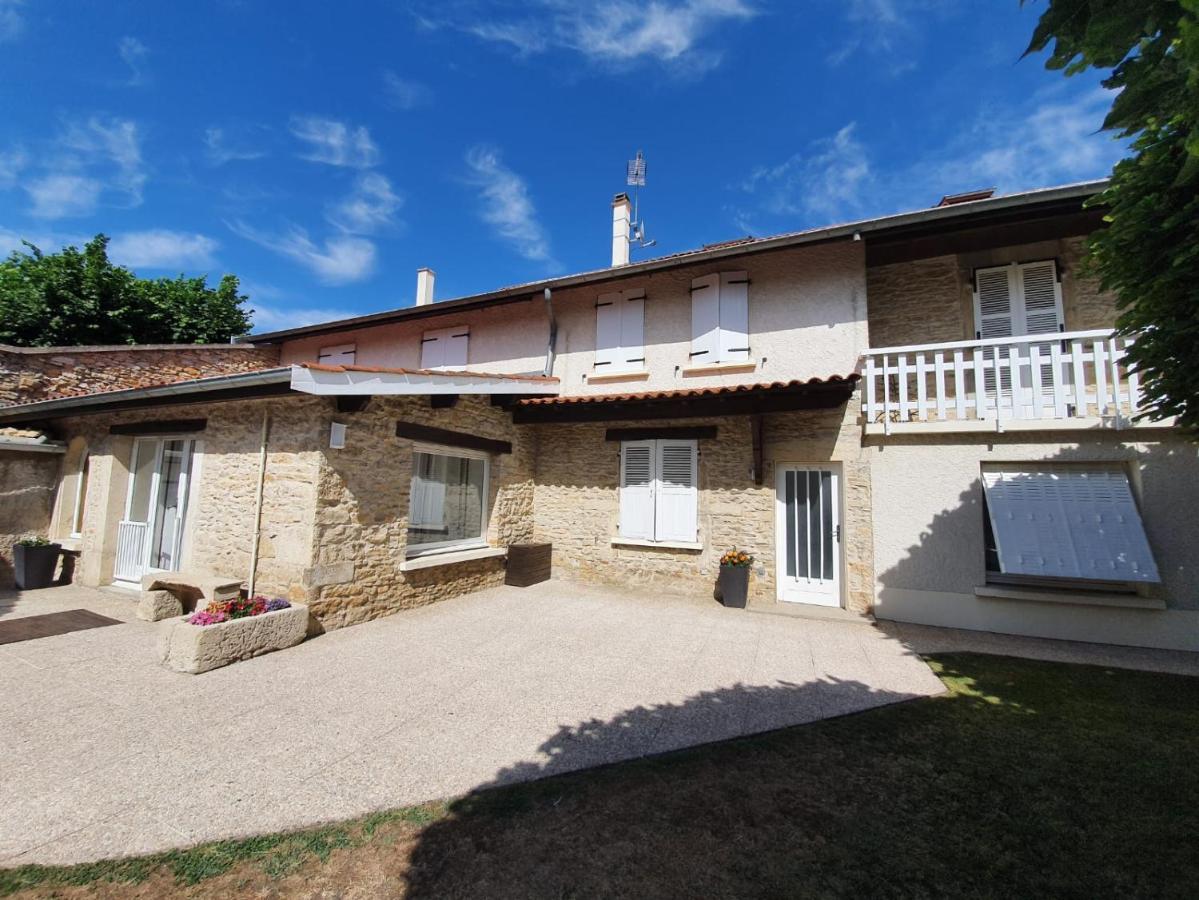 Le Saint-Hilaire Bed and Breakfast Buitenkant foto