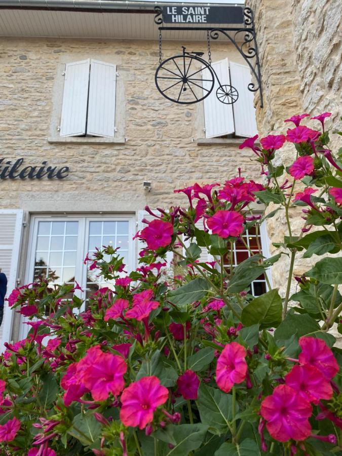 Le Saint-Hilaire Bed and Breakfast Buitenkant foto
